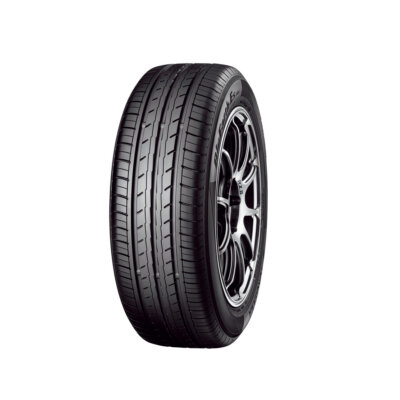 Neumático YOKOHAMA BLUEARTH-ES ES32 195/55 R16 87 V - Norauto
